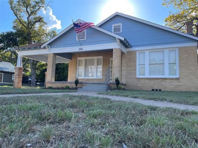 300 S Prairieville Street, Athens TX 75751 - Photo 4