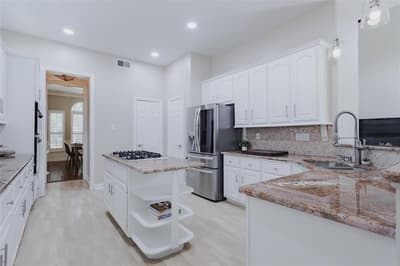 7611 Sweetgum Drive, Irving TX 75063 - Photo 4