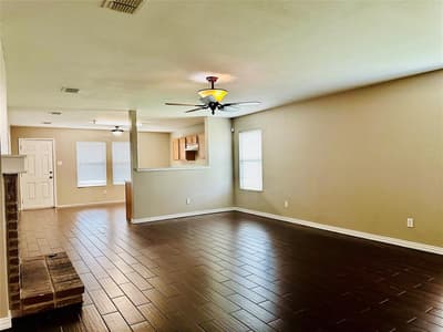 8021 Stowe Springs Lane, Arlington TX 76002 - Photo 4