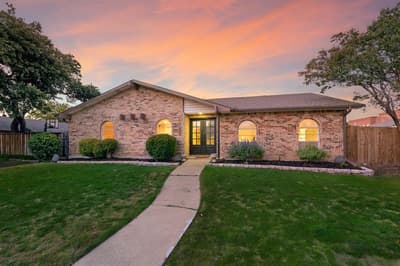 1905 Castille Drive, Carrollton TX 75007