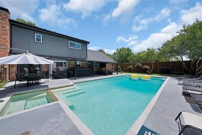 1601 Oak Meadow Drive, Irving TX 75061 - Photo 2