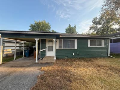 1055 W Star Street, Denison TX 75020