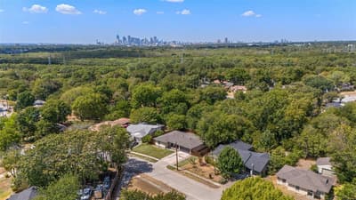3315 Tooms Street, Dallas TX 75227 - Photo 2