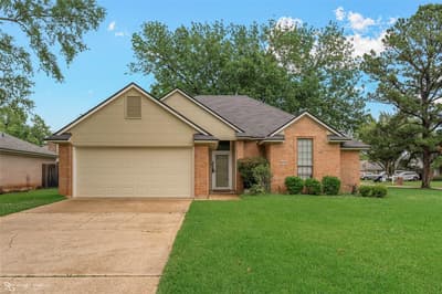 5138 Heatherten Drive, Bossier City LA 71111