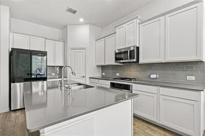 8709 Red Fox Trail, McKinney TX 75071 - Photo 5