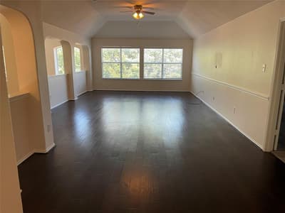 714 Crockett Drive, Mansfield TX 76063 - Photo 2