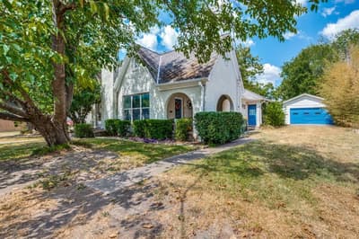 801 Park Drive, Hillsboro TX 76645