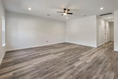 1119 E Collin Street, Corsicana TX 75110 - Photo 2