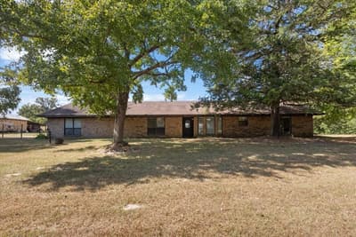 102 Private Road 3174, Gilmer TX 75644