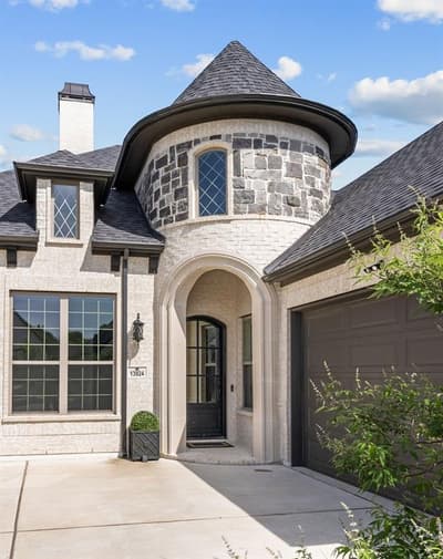 13924 E Riviera Drive, Fort Worth TX 76028 - Photo 2