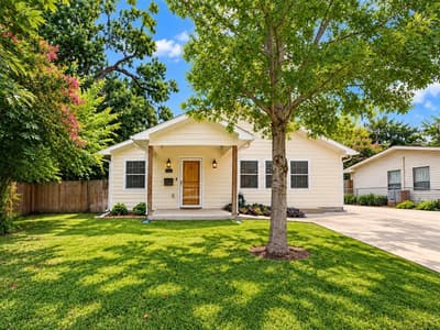5717 Fursman Avenue, Fort Worth TX 76114