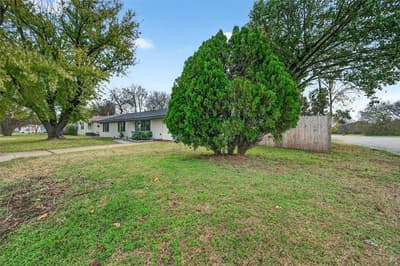 604 E Summit Street, Sherman TX 75090 - Photo 5