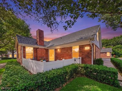 2220 Countryside Drive, Bedford TX 76021
