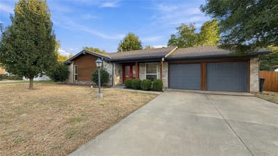 1800 Lexington Place, Bedford TX 76022 - Photo 2