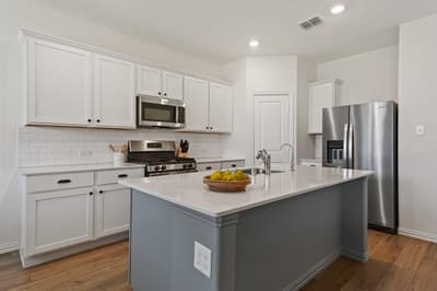 2552 Eden Creek Drive, Fort Worth TX 76179 - Photo 5