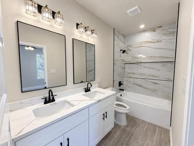 5907 Black Pine Circle, Granbury TX 76048 - Photo 2