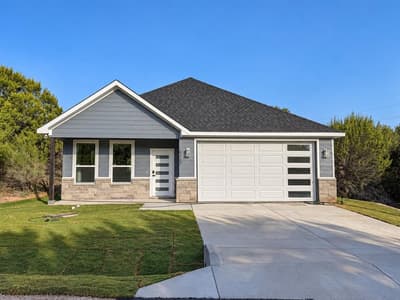 5907 Black Pine Circle, Granbury TX 76048