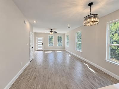 5907 Black Pine Circle, Granbury TX 76048 - Photo 5