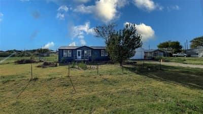 11687 Buttercup Lane, Justin TX 76247 - Photo 2