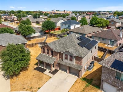 8640 Shallow Creek Drive, Fort Worth TX 76179 - Photo 3
