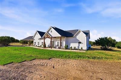 1045 Augustus Court, Rio Vista TX 76093 - Photo 2
