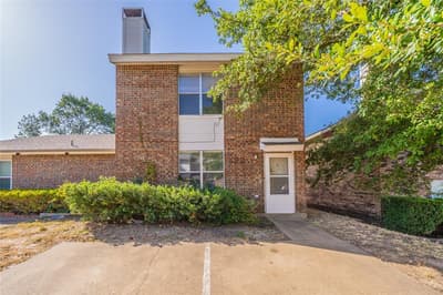 122 Country Bend, Duncanville TX 75137