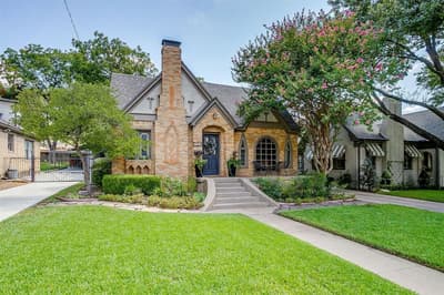 2209 Tremont Avenue, Fort Worth TX 76107 - Photo 2