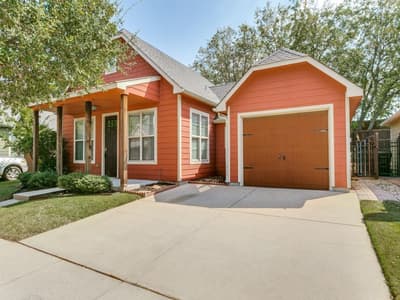 2512 Rugby Lane, Denton TX 76209 - Photo 2