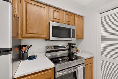 1909 Chasewood Circle # 112, Arlington TX 76011 - Photo 3