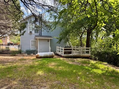 1712 Smokehouse Road, Granbury TX 76049 - Photo 2