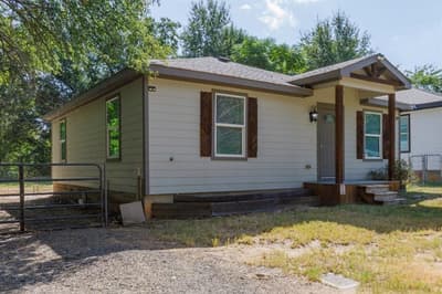 138 Erie Street, Gun Barrel City TX 75156 - Photo 2