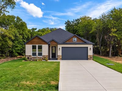 34002 Stonewood Drive, Whitney TX 76692 - Photo 2