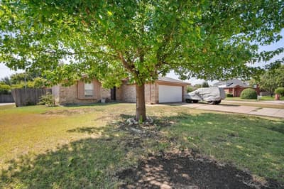 7 Mills Court, Mansfield TX 76063 - Photo 4