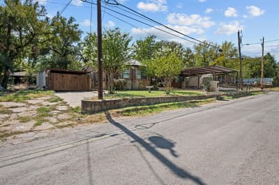 602 SE 18th Street, Mineral Wells TX 76067 - Photo 3