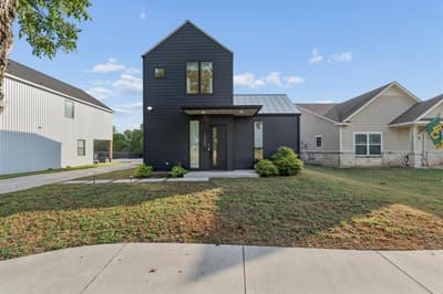 3520 S 4TH, Waco TX 76706