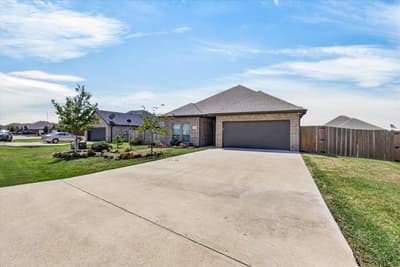 2112 Cole Street, Mabank TX 75147