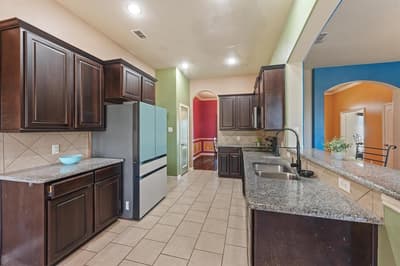 343 Cambridge Court, Waxahachie TX 75167 - Photo 5