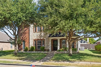 1625 Warm Springs Drive, Allen TX 75002 - Photo 2