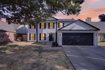 2630 Winslow Drive, Grand Prairie TX 75052 - Photo 2