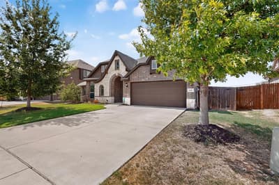 1660 Irene Drive, Crowley TX 76036 - Photo 2