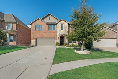 2941 Plainfield Drive, McKinney TX 75072 - Photo 2