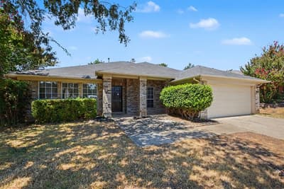 737 Oak Dale Avenue, Lake Dallas TX 75065