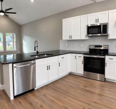 907 Travis Avenue, Alvarado TX 76009 - Photo 4