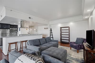 3030 Mckinney Avenue # 404, Dallas TX 75204 - Photo 2