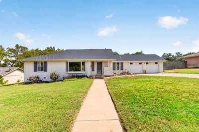 6705 Hanover Road, Fort Worth TX 76116