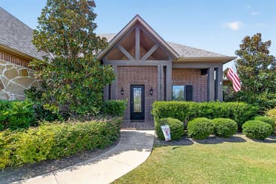 2595 Hendrix Avenue W, Lucas TX 75002 - Photo 2