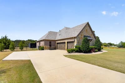 2595 Hendrix Avenue W, Lucas TX 75002 - Photo 3