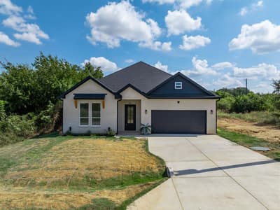 27155 Whispering Meadow Drive, Whitney TX 76692 - Photo 2