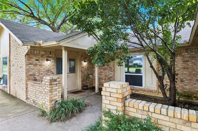 1016 Hazelwood Drive, Mansfield TX 76063 - Photo 3