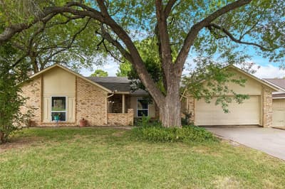 1016 Hazelwood Drive, Mansfield TX 76063